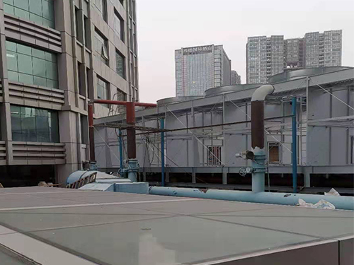 密閉式冷卻塔霧化水流流速快和溫度范圍特點