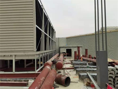 廣東冷卻塔廠家如何解決玻璃鋼冷卻塔防凍的方法(廣東玻璃鋼閉式冷卻塔定做)