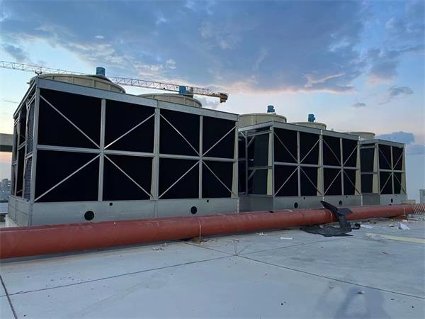 冷卻塔廠家教你怎樣降低冷卻塔運行中的噪音(太原冷卻塔維護(hù))